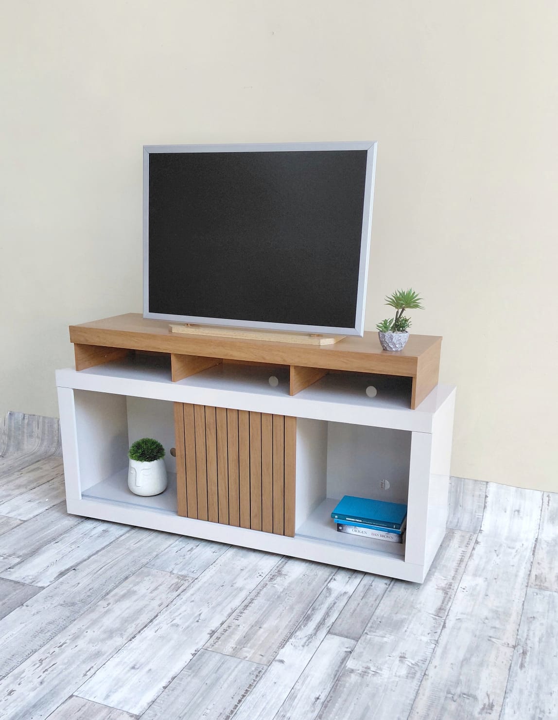 WhatsApp Image 2025-12-02 at 10.23.22